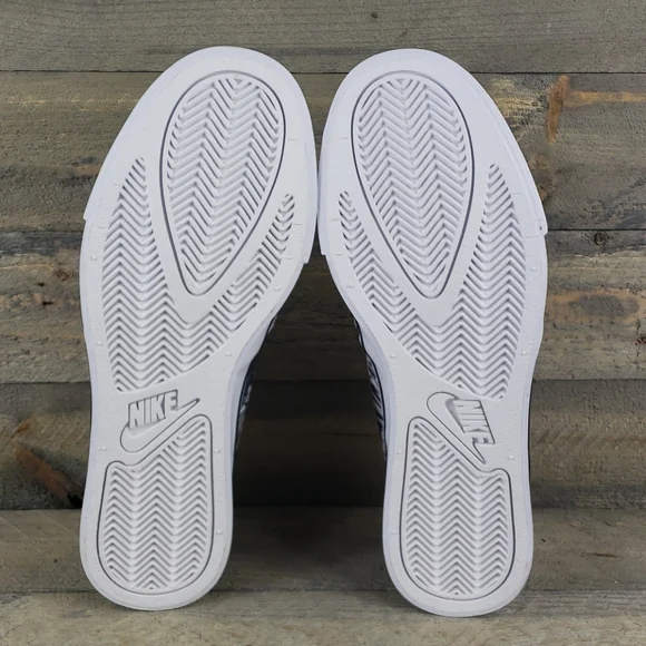 Nike Women's Court Royale Acslpse Slip Ons - Picture 6 of 8